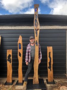 LEO - IMG_6332 LEO with sculptures